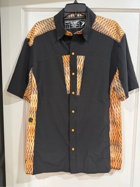 Reel Legends Black Short-Sleeve Button Shirt with Orange Scale Panels large